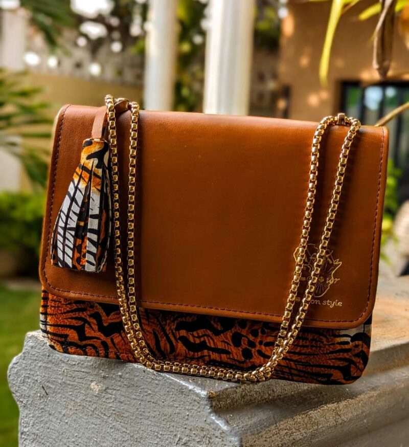 sac à main bandoulière en cuir Nora